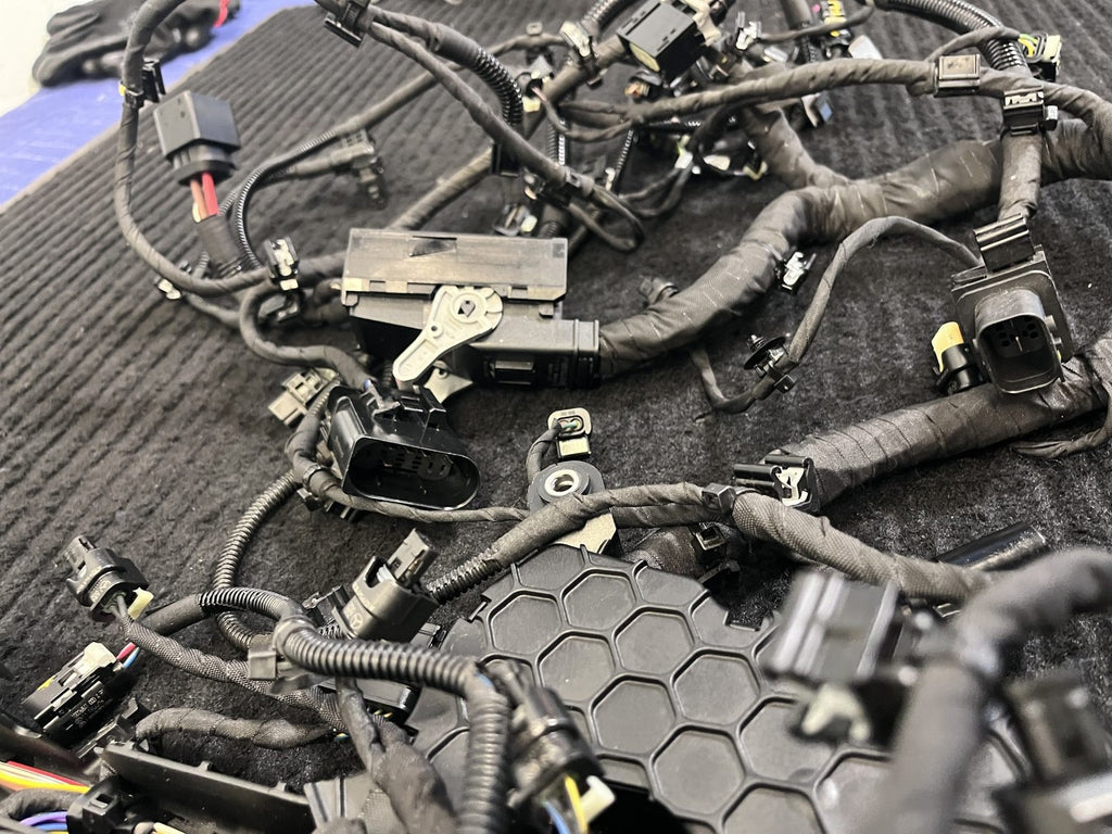 2019-2021 Mercedes-Benz C300 W205 Engine Wiring Harness OEM A2641502400 - eBay image 6