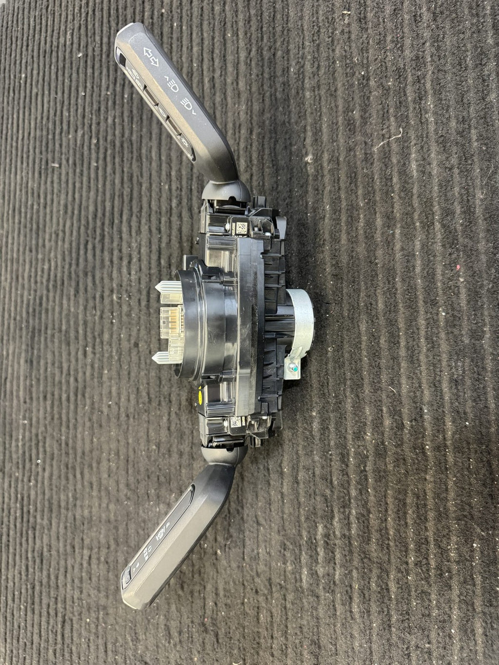 2022-2024 Rivian R1T R1S Steering Column Clockspring Switch OEM PT00039118-G - eBay image 5