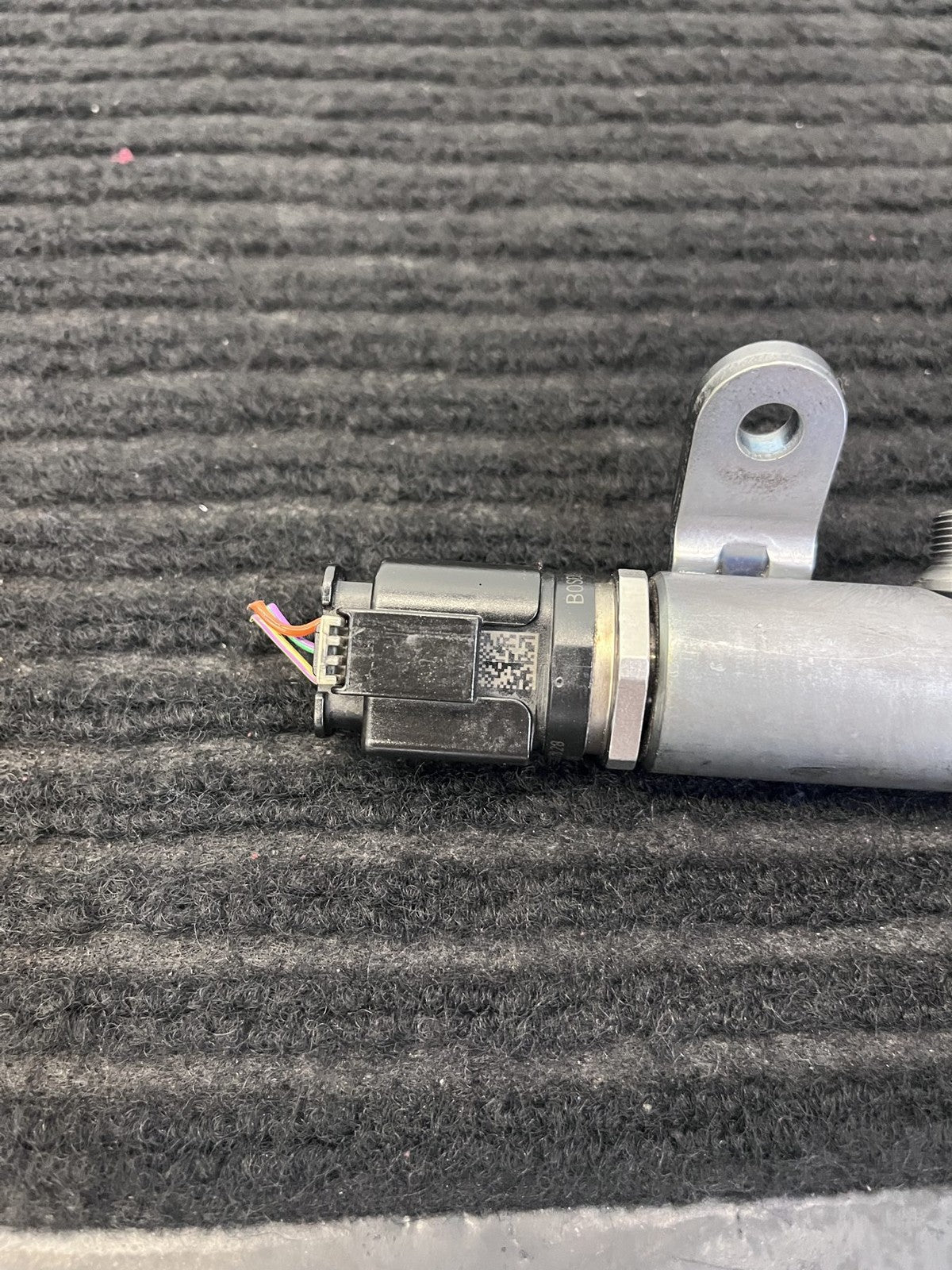 2010-2022 Mercedes-Benz Sprinter OM642 Right Fuel Rail OEM A6420703095 - eBay image 6