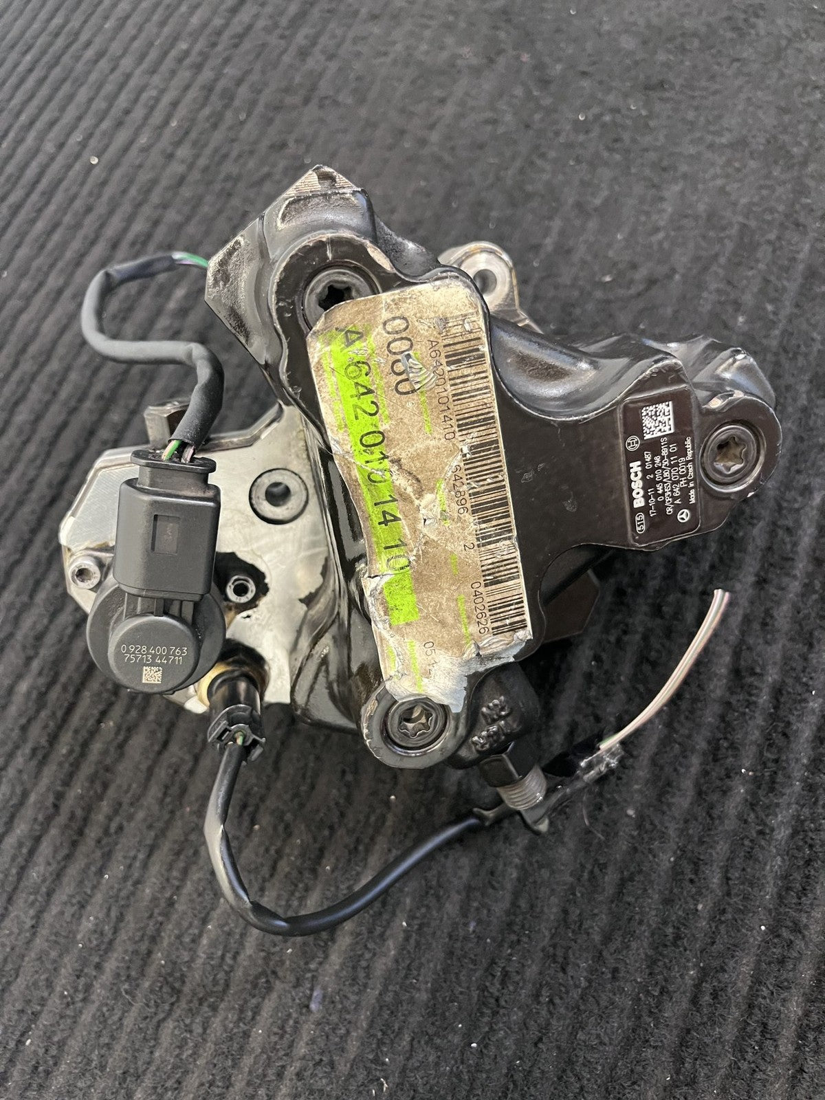 2010-2022 Mercedes-Benz Sprinter OM642 High Pressure Fuel Pump OEM A6420701101 - eBay image 2