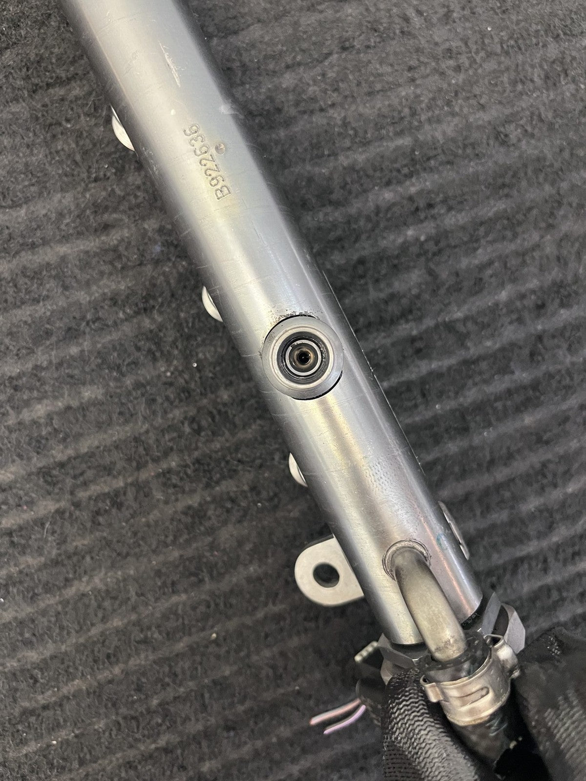 2010-2022 Mercedes-Benz Sprinter OM642 Left Fuel Rail OEM A6420702795 - eBay image 5