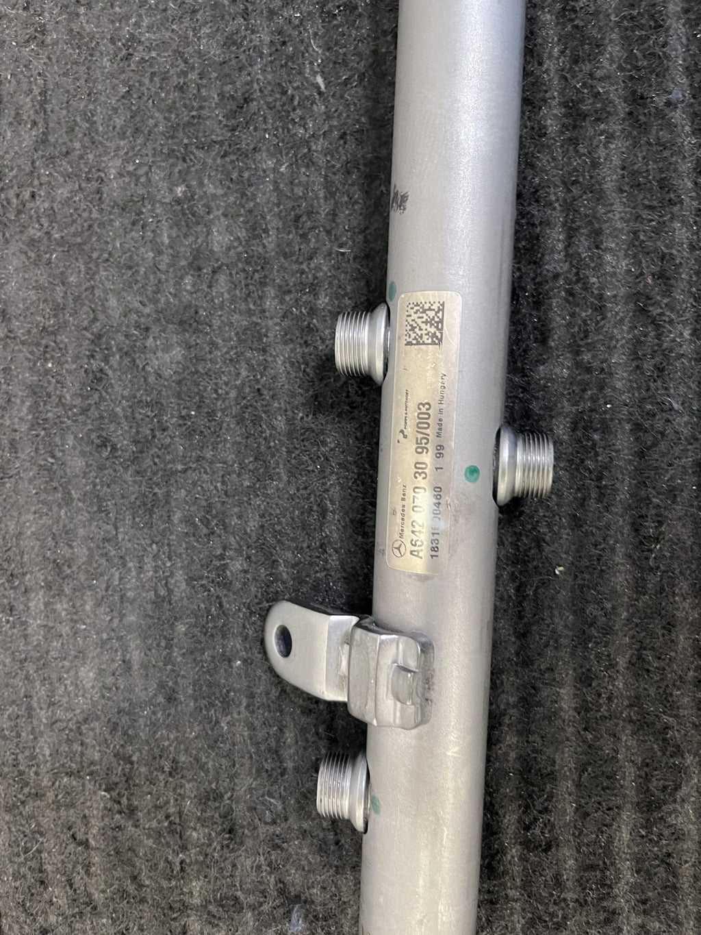2010-2022 Mercedes-Benz Sprinter OM642 Right Fuel Rail OEM A6420703095 - eBay image 2