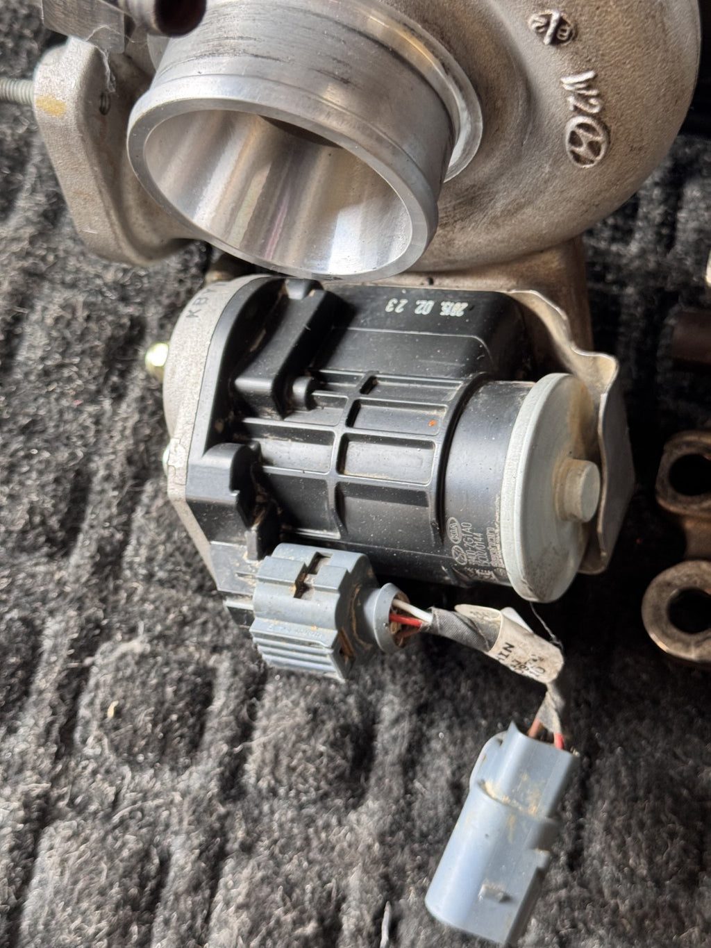 2017-2020 Hyundai Santa Fe 2.0L Turbocharger Turbine OEM 28231-2GTA1 TD04L6 - eBay image 2