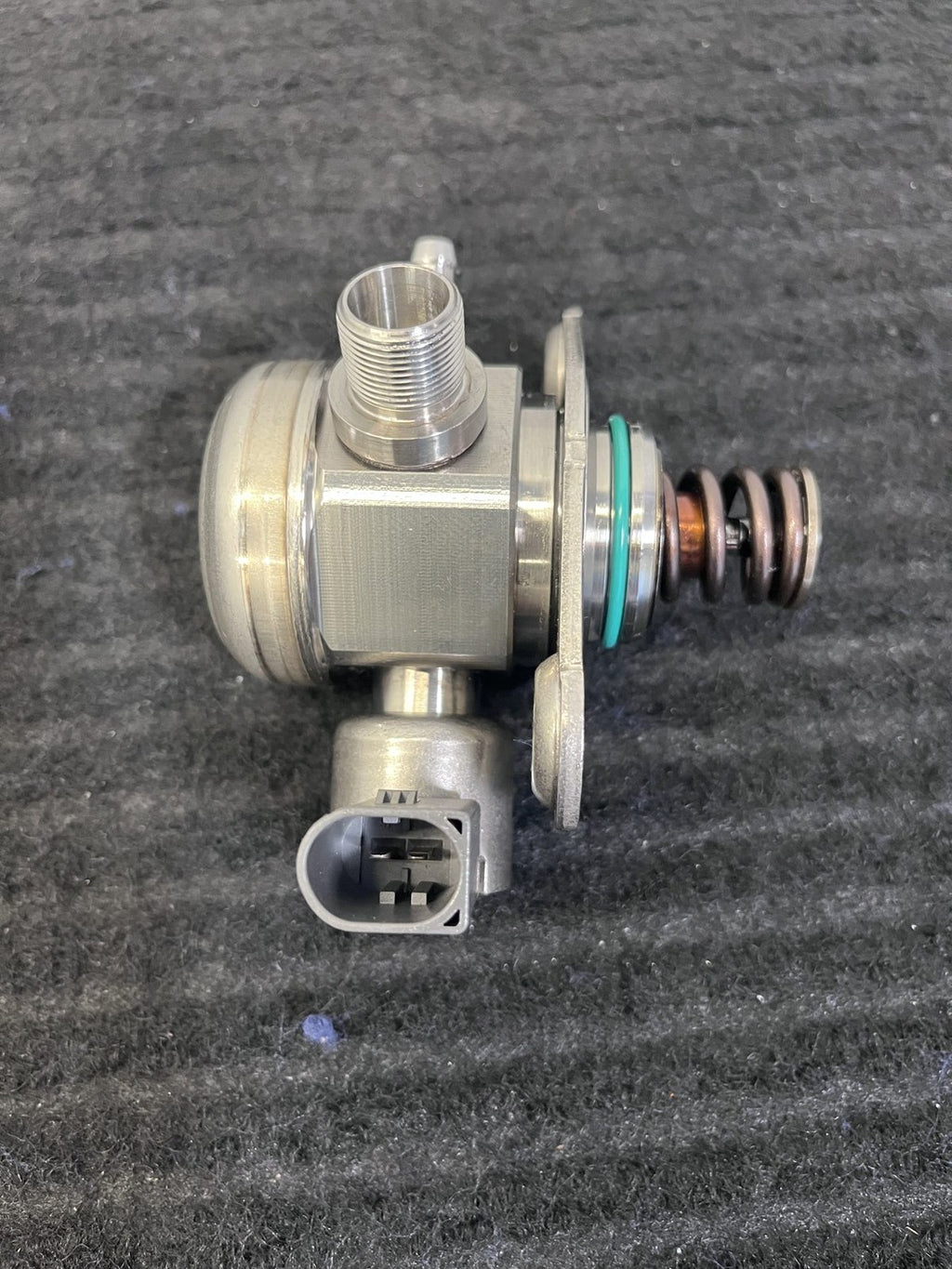 2015-2019 Mercedes-Benz C300 GLC300 E300 High Pressure Fuel Pump OEM A2740700501 - eBay image 5