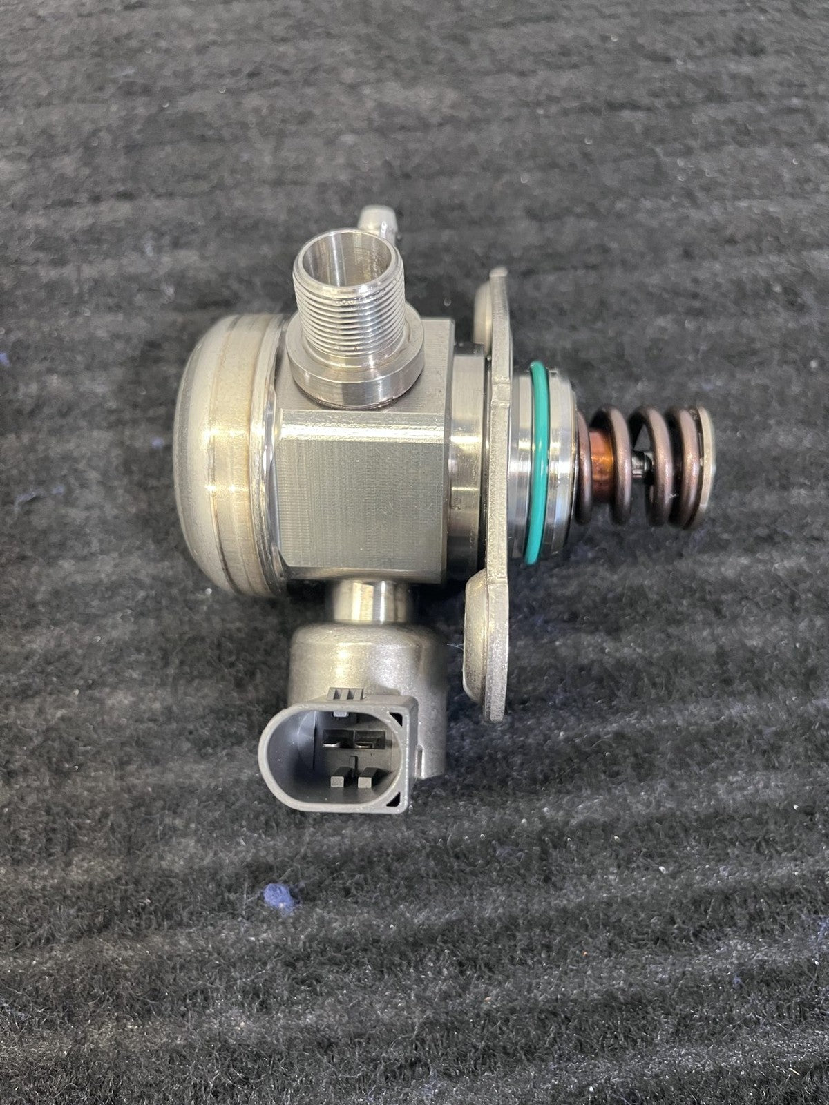 2015-2019 Mercedes-Benz C300 GLC300 E300 High Pressure Fuel Pump OEM A2740700501 - eBay image 5