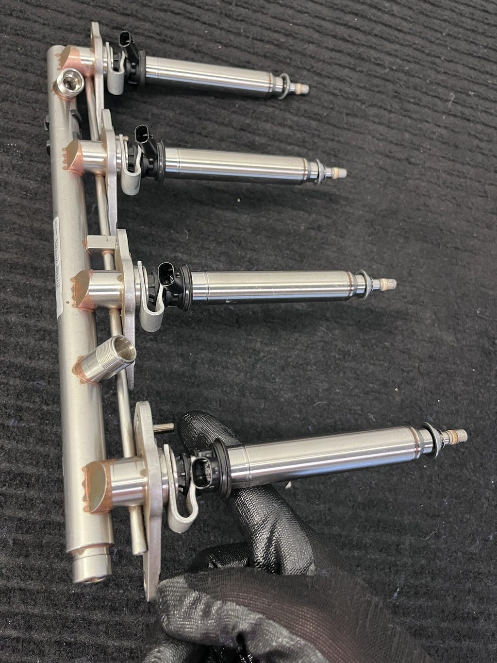 2012-2019 Mercedes-Benz S550 CLS550 GLS550 Lh Fuel Rail 4 Injectors OEM A2780703395 - eBay image 4