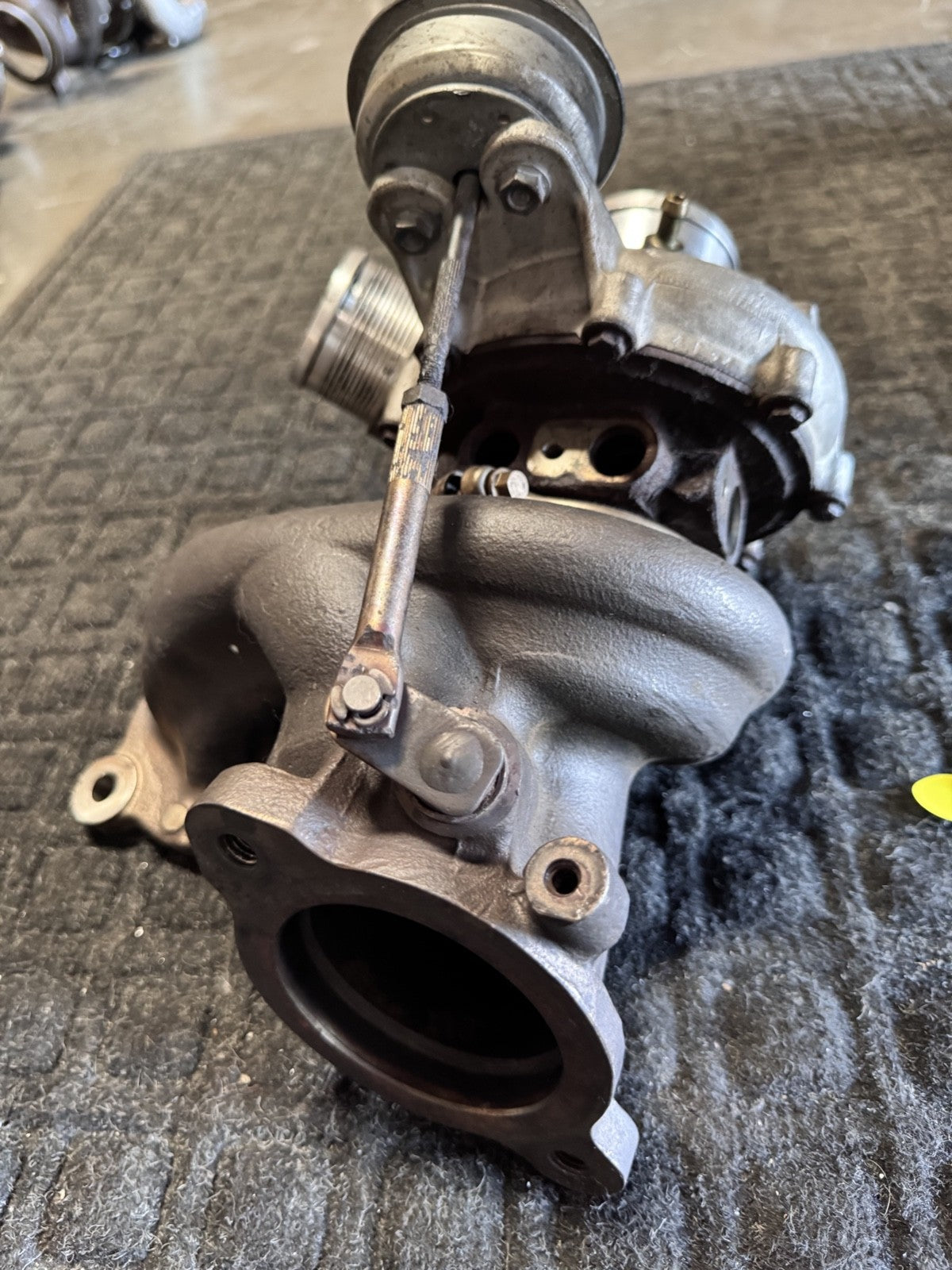 2015-2023 Ford Mustang 2.3L EcoBoost Turbocharger FR3E9G438CB FR3Z6K682C OEM - eBay image 4