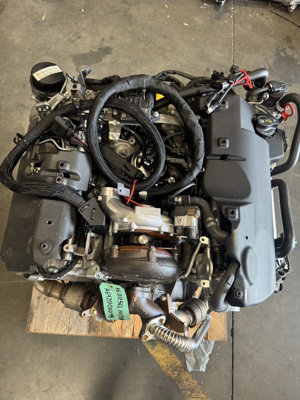 2010-2012 Mercedes-Benz Sprinter 2500 3500 3.0L OM642.898 Engine OEM A642010204580 - eBay image 1