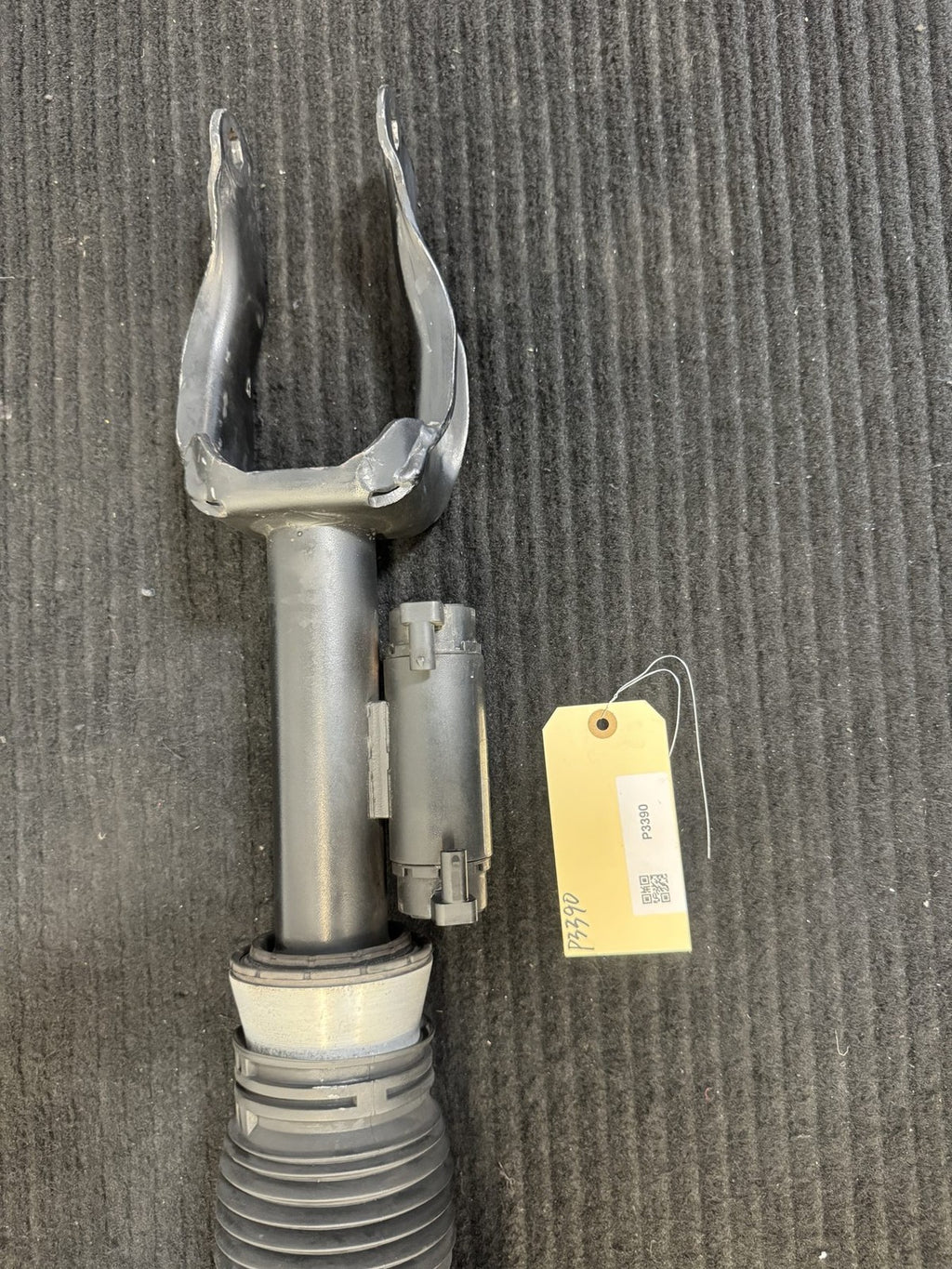 2016-2019 Mercedes-Benz GLE63 S AMG C292 Front Left Air Suspension Strut A2923202300 - eBay image 2