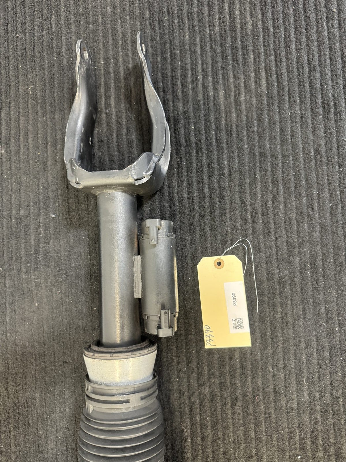 2016-2019 Mercedes-Benz GLE63 S AMG C292 Front Left Air Suspension Strut A2923202300 - eBay image 2