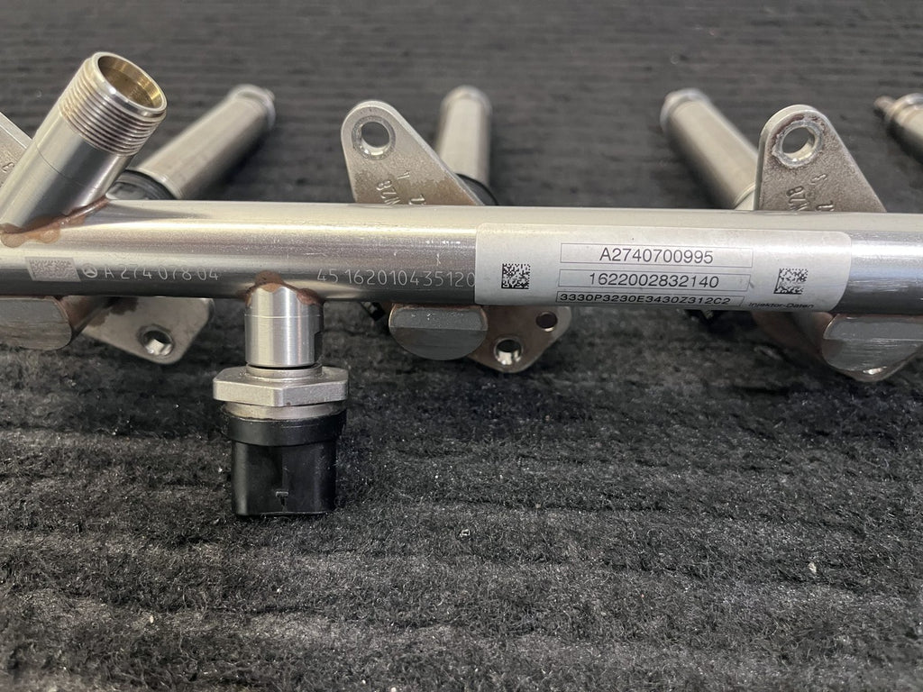 2015-2019 Mercedes-Benz C300 GLC300 E300 Fuel Rail 4 Injectors OEM A2740700995 - eBay image 2