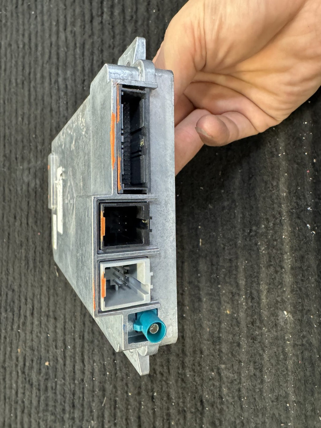 2022-2024 Rivian R1T R1S Secondary Adas Driver Assist Module OEM PT00000036-K - eBay image 5