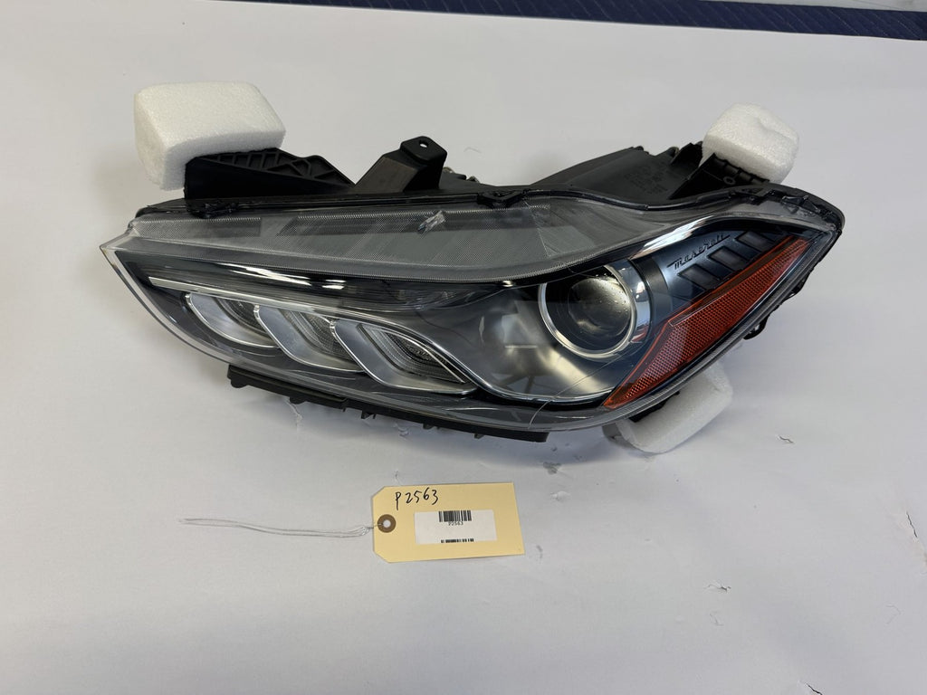 2014-2017 Maserati Ghibli Right Xenon Hid Non-Afs Headlight OEM 670106274 - eBay image 1