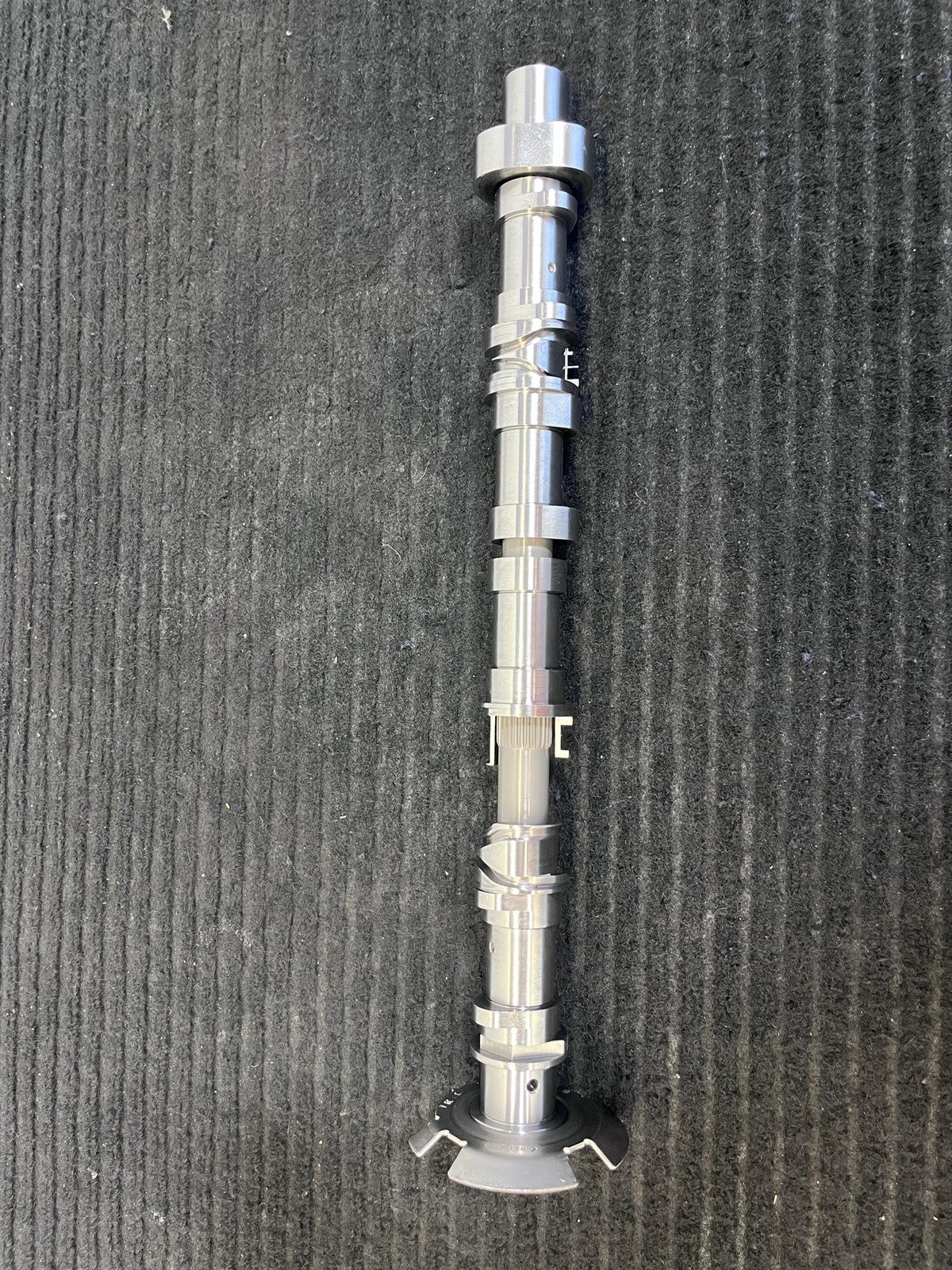 2014-2019 Mercedes-Benz CLA250 2015-2020 GLA250 Intake Camshaft OEM A2700510139 - eBay image 1