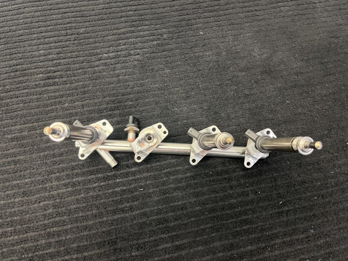 2016-2021 Mercedes-Benz C63 AMG Fuel Rail 3 Injectors OEM A2740704800 - eBay image 4