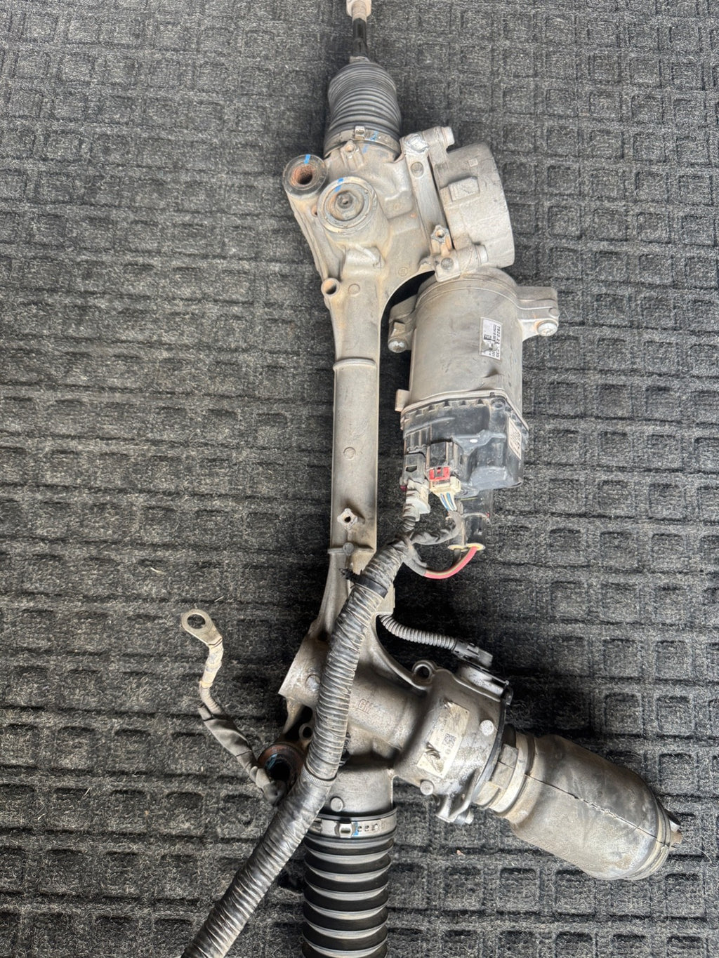 2018 Chevy Malibu Electric Power Steering Rack & Pinion OEM 84352105 - eBay image 6