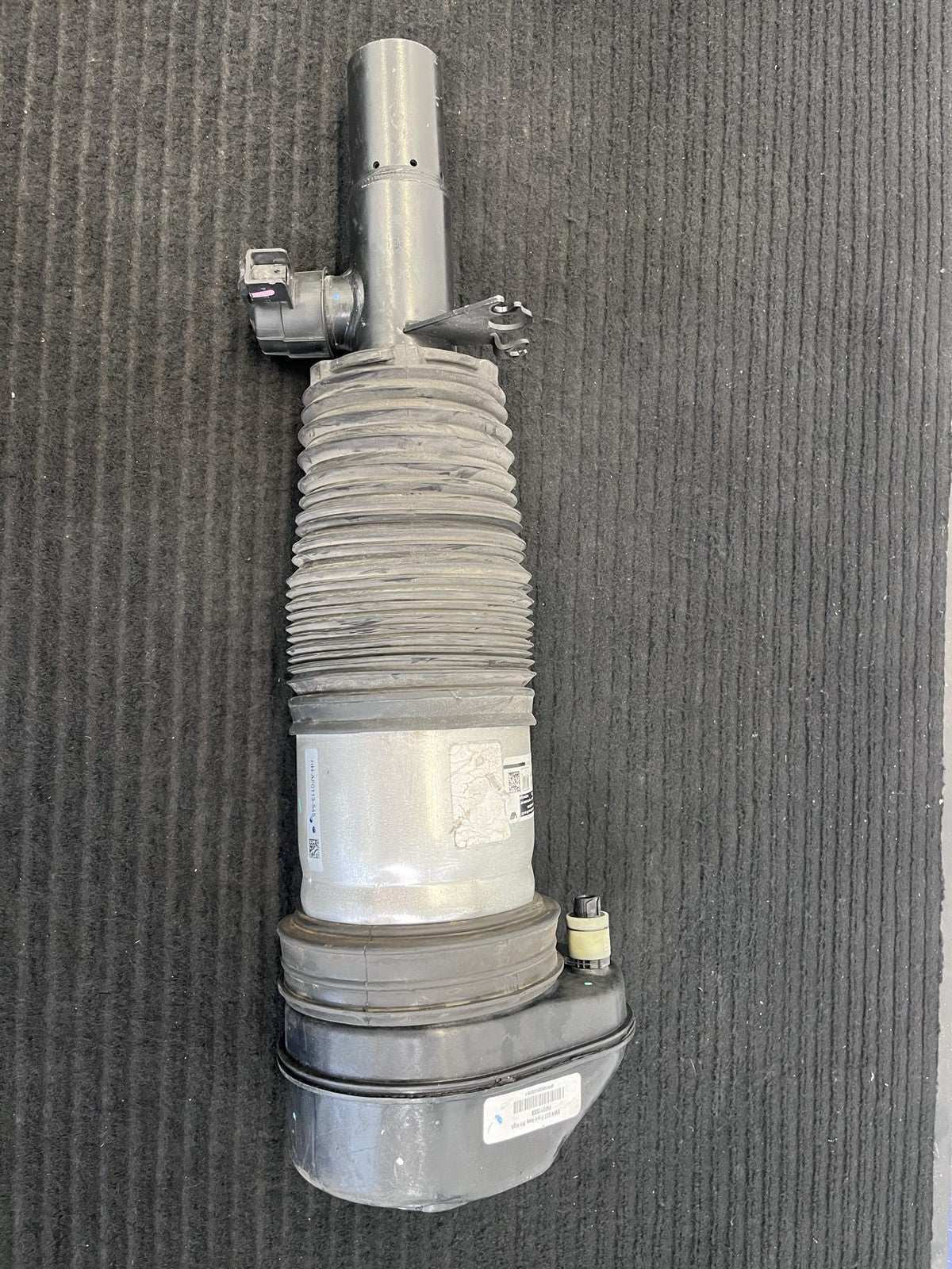 2019-2025 BMW X7 G07 Front Right Air Suspension Strut OEM 37106869036 - eBay image 6
