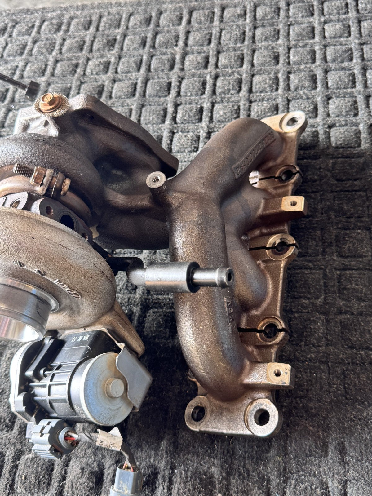 2017-2020 Hyundai Santa Fe 2.0L Turbocharger Turbine OEM 28231-2GTA1 TD04L6 - eBay image 3