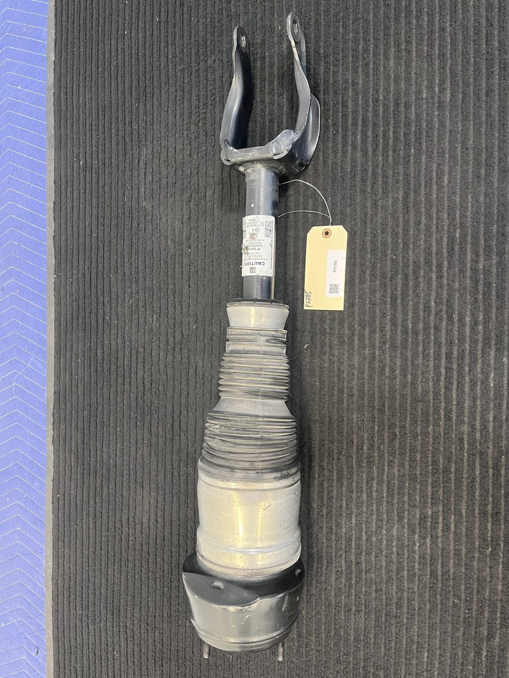 2012-2019 Mercedes-Benz Ml Gle Gl Gls Front Rh Air Strut OEM A1663204866 - eBay image 1