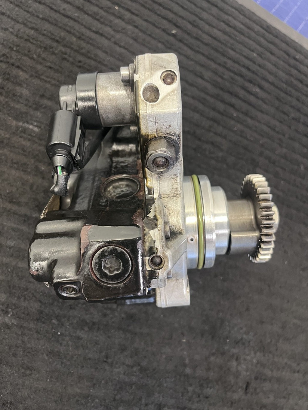2010-2022 Mercedes-Benz Sprinter OM642 High Pressure Fuel Pump OEM A6420701101 - eBay image 8