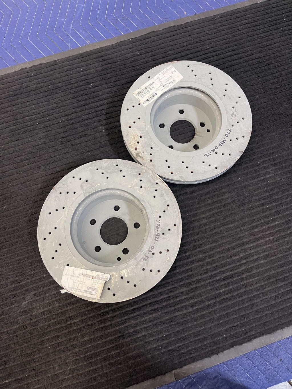 2000-2006 Mercedes-Benz CL500 2003-2006 S430 S500 Front Rotors Pair OEM A220421091264 - eBay image 2