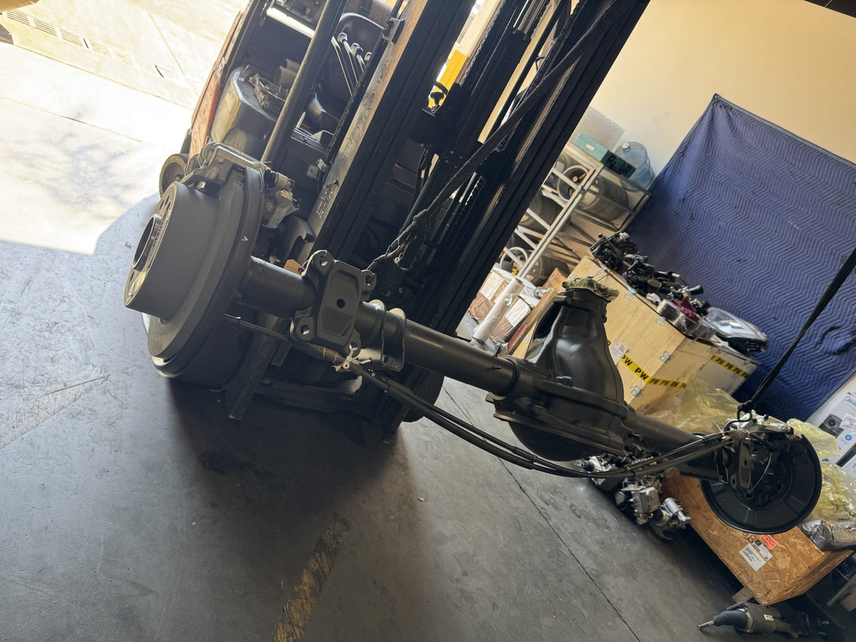2015-2020 Mercedes-Benz Sprinter 2500 4x4 3.923 Rear Axle OEM A9063501904 - eBay image 11