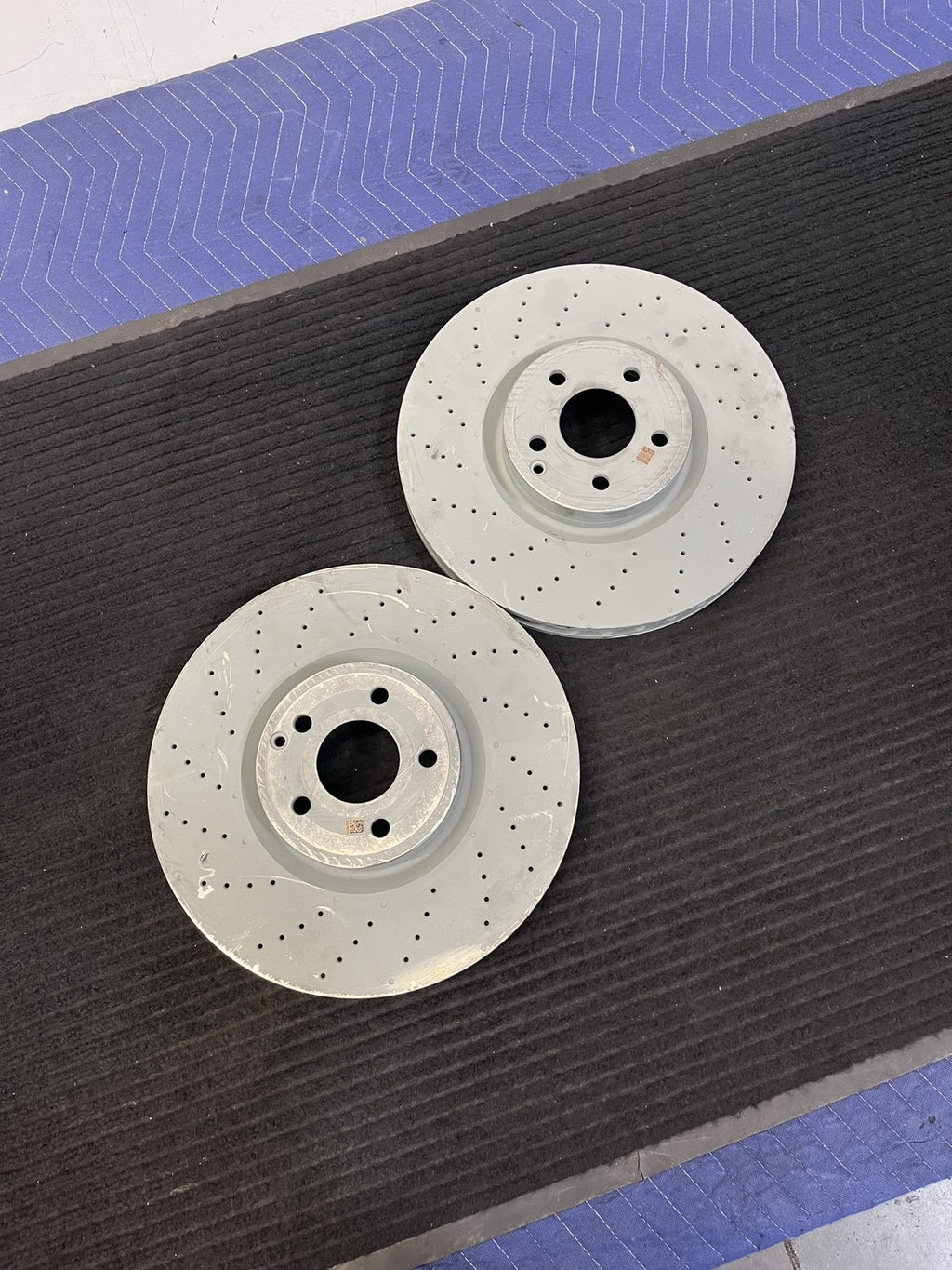 2013-2020 Mercedes-Benz SL400 SL450 SL550 Front Drilled Rotor Pair OEM A2314211312 - eBay image 5