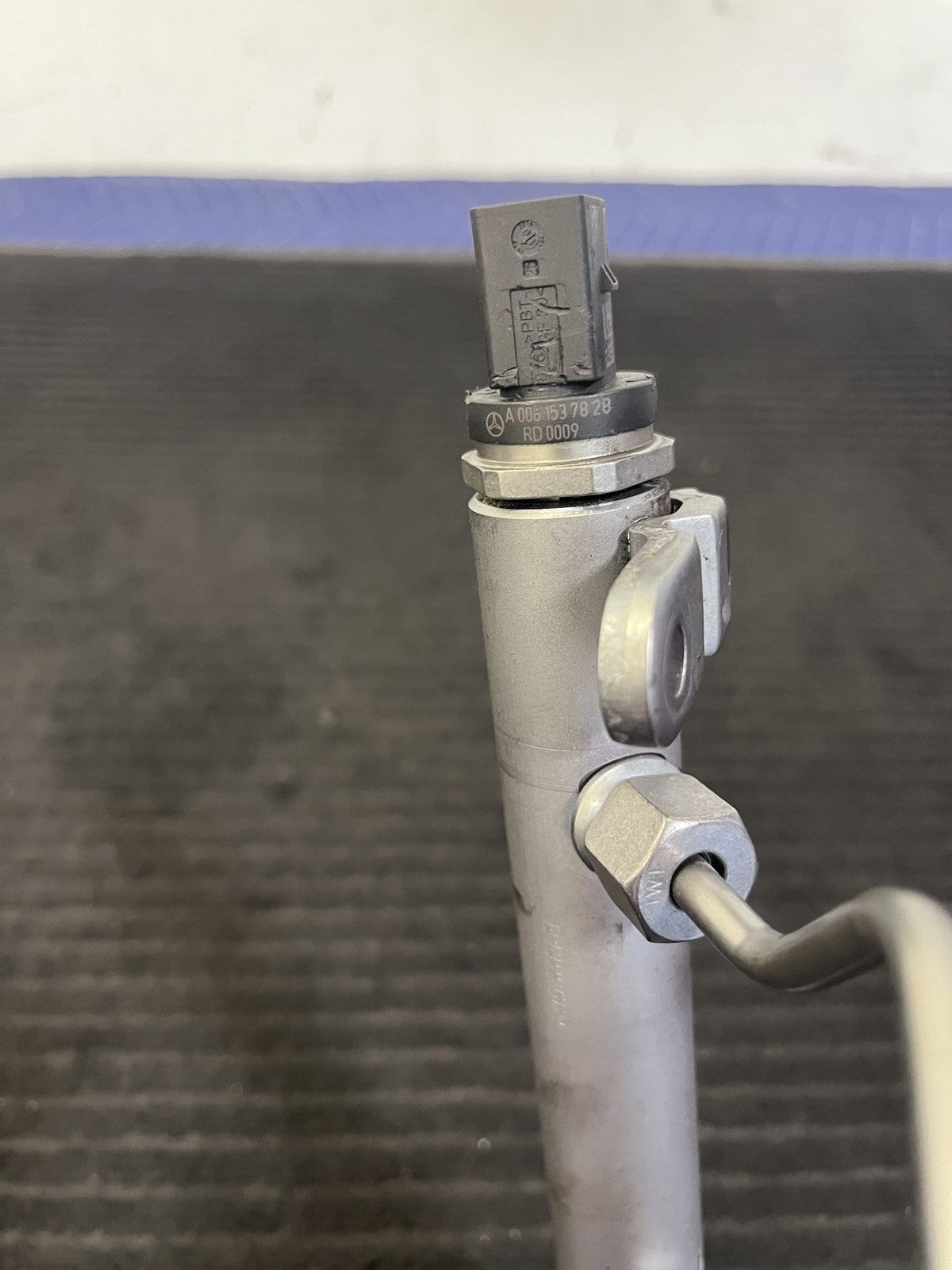 2010-2022 Mercedes-Benz Sprinter OM642 High Pressure Fuel Pump OEM A6420701101 - eBay image 9