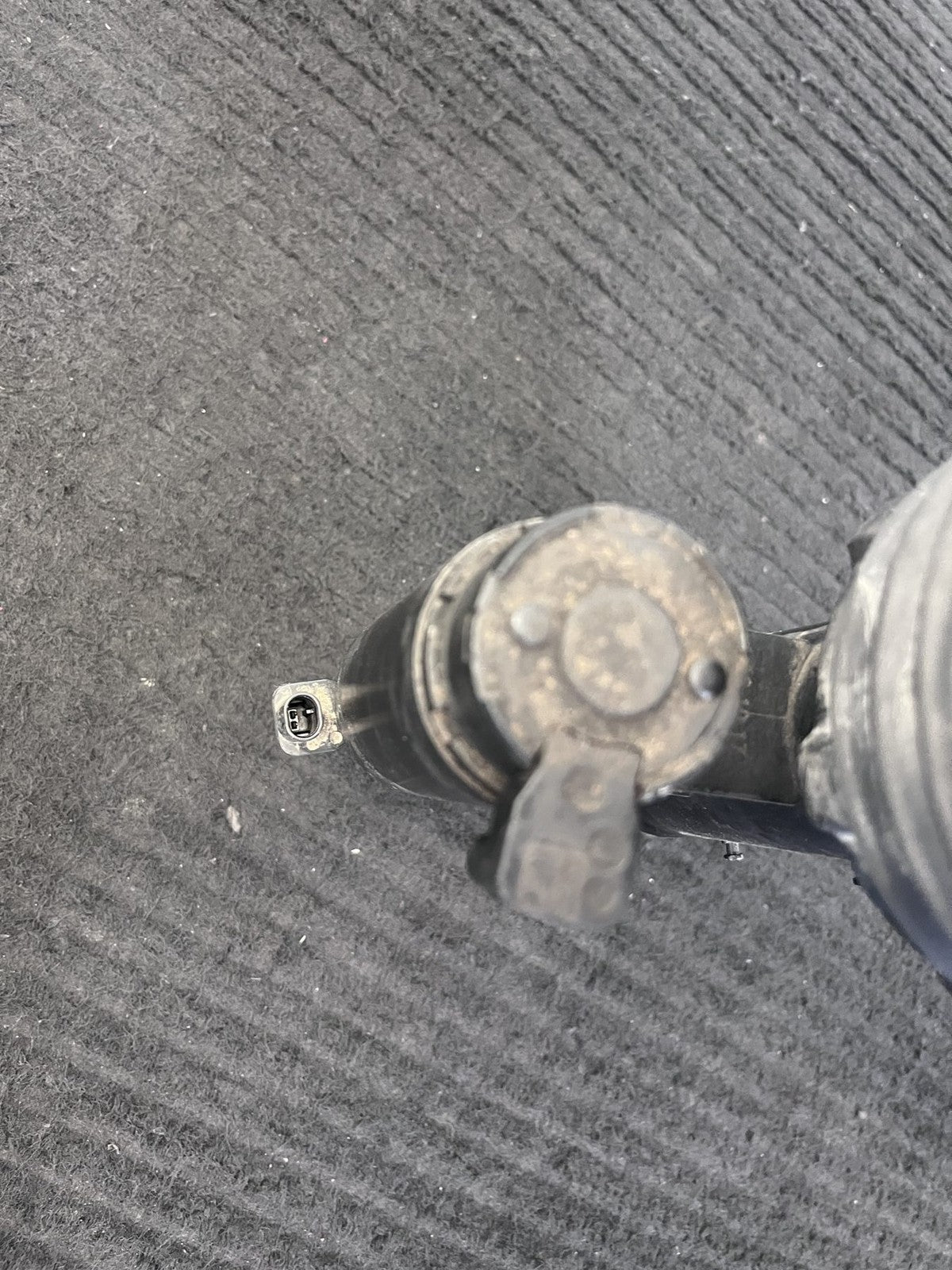 2019-2020 Rolls-Royce Cullinan RR31 Front Left Air Strut OEM 37106878223 - eBay image 12