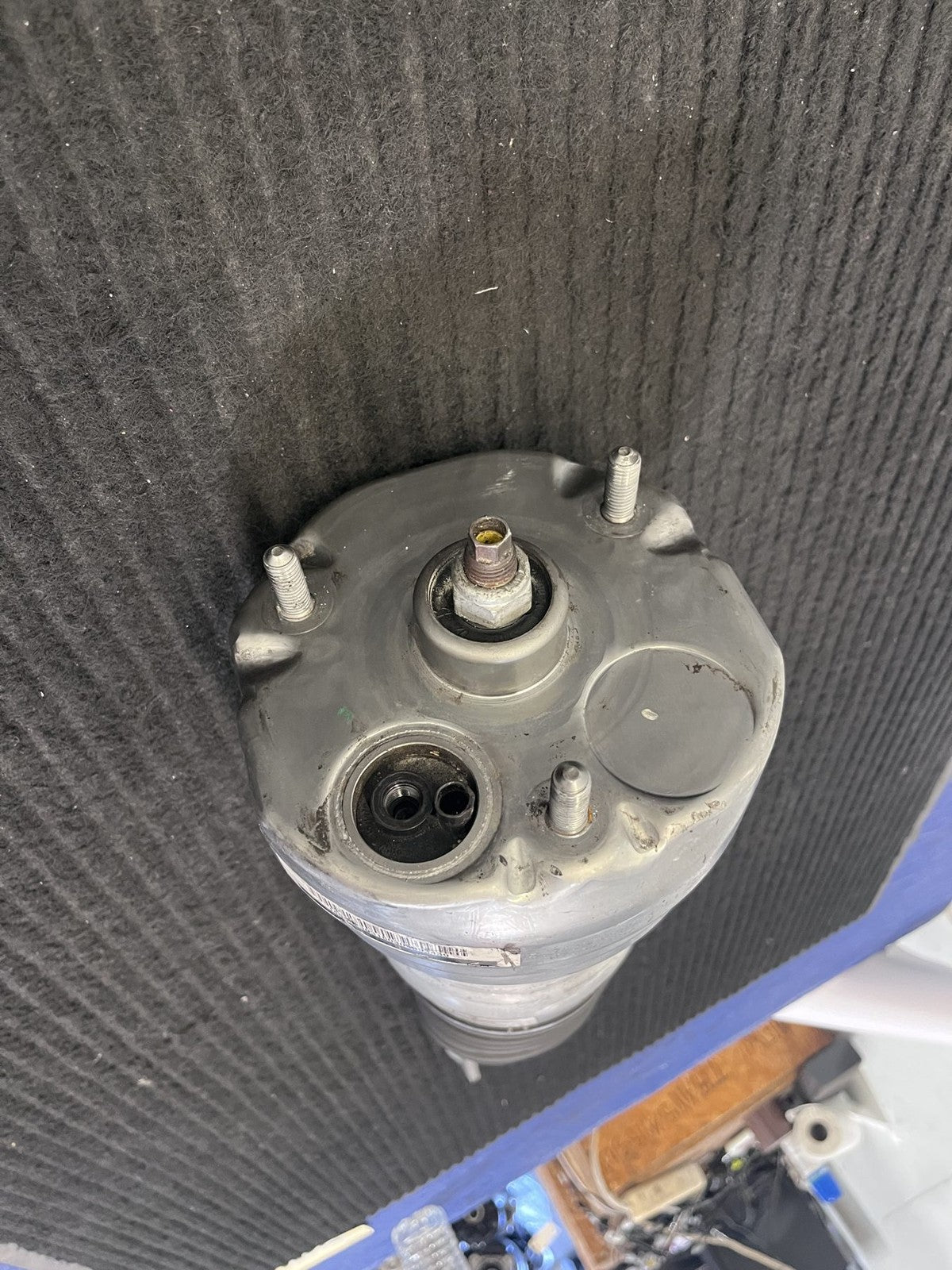 2010-2013 Porsche Panamera 970 Front Left Air Suspension Strut OEM 97034315103 - eBay image 2