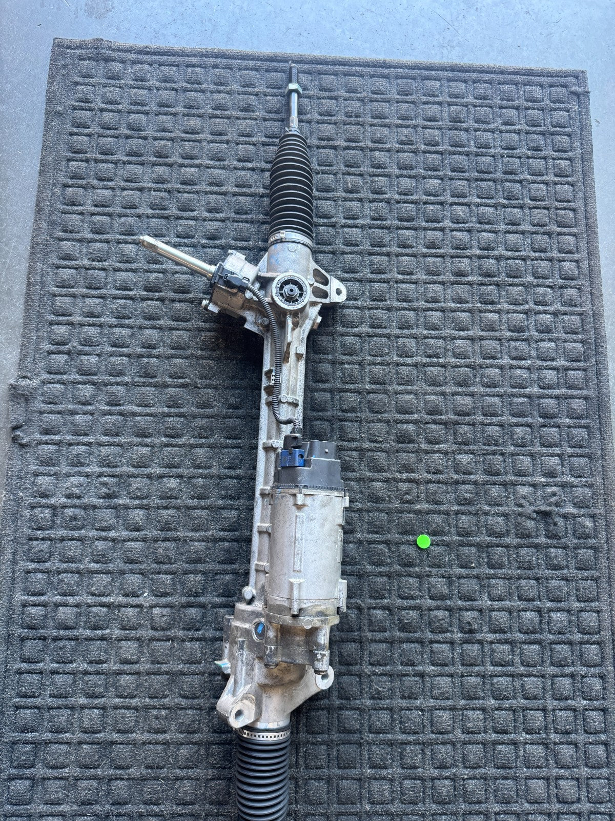 2016-2020 Tesla Model X Power Steering Gear Rack Pinion Assembly OEM 7802277809 - eBay image 2