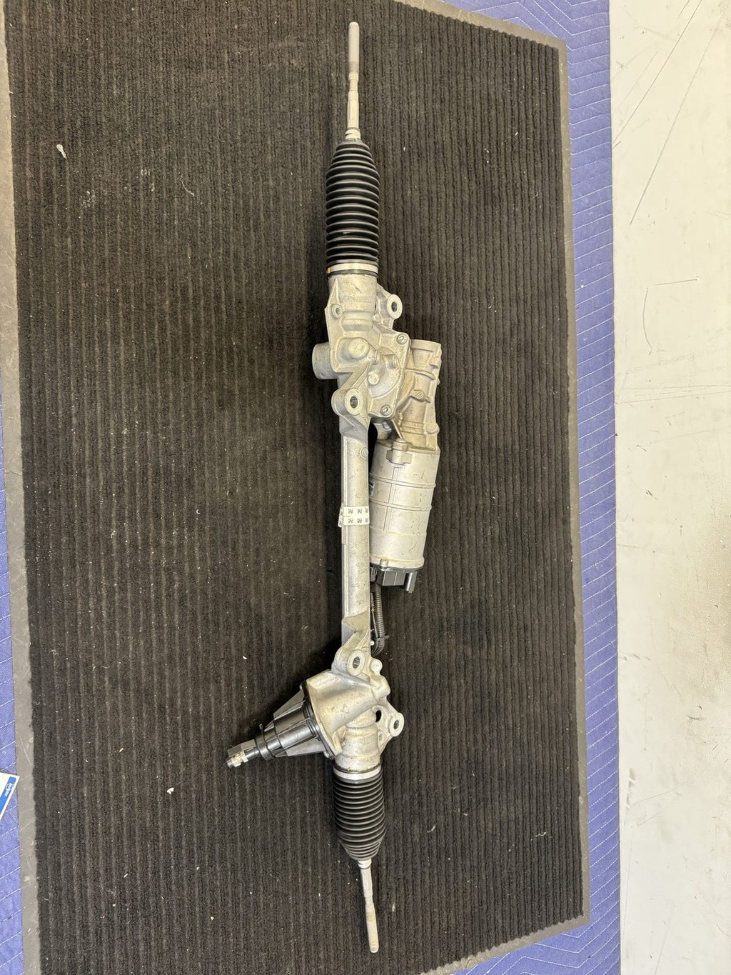 2019-2024 BMW 230i 330i 430i Electric Steering Rack OEM 32105A56C60 - eBay image 1