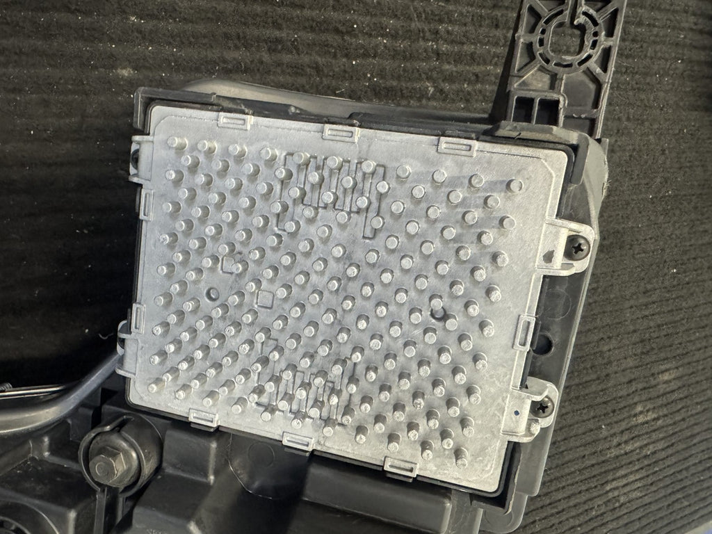 2022-2024 Rivian R1T R1S Right Passenger LED Headlight OEM PT00000464-P - eBay image 13