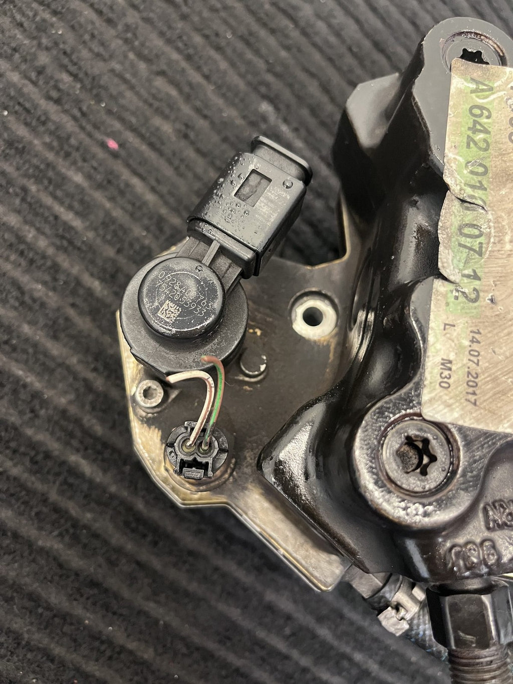 2010-2022 Mercedes-Benz Sprinter OM642 High Pressure Fuel Pump OEM A6420701101 - eBay image 14
