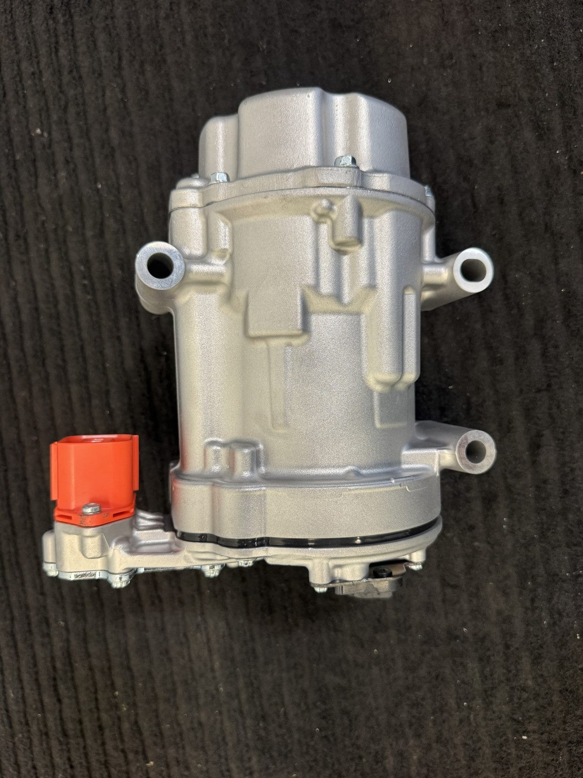 2018-2019 Nissan Leaf ZE1 Heat Pump Electric Ac Compressor OEM 926005SA1A - eBay image 7