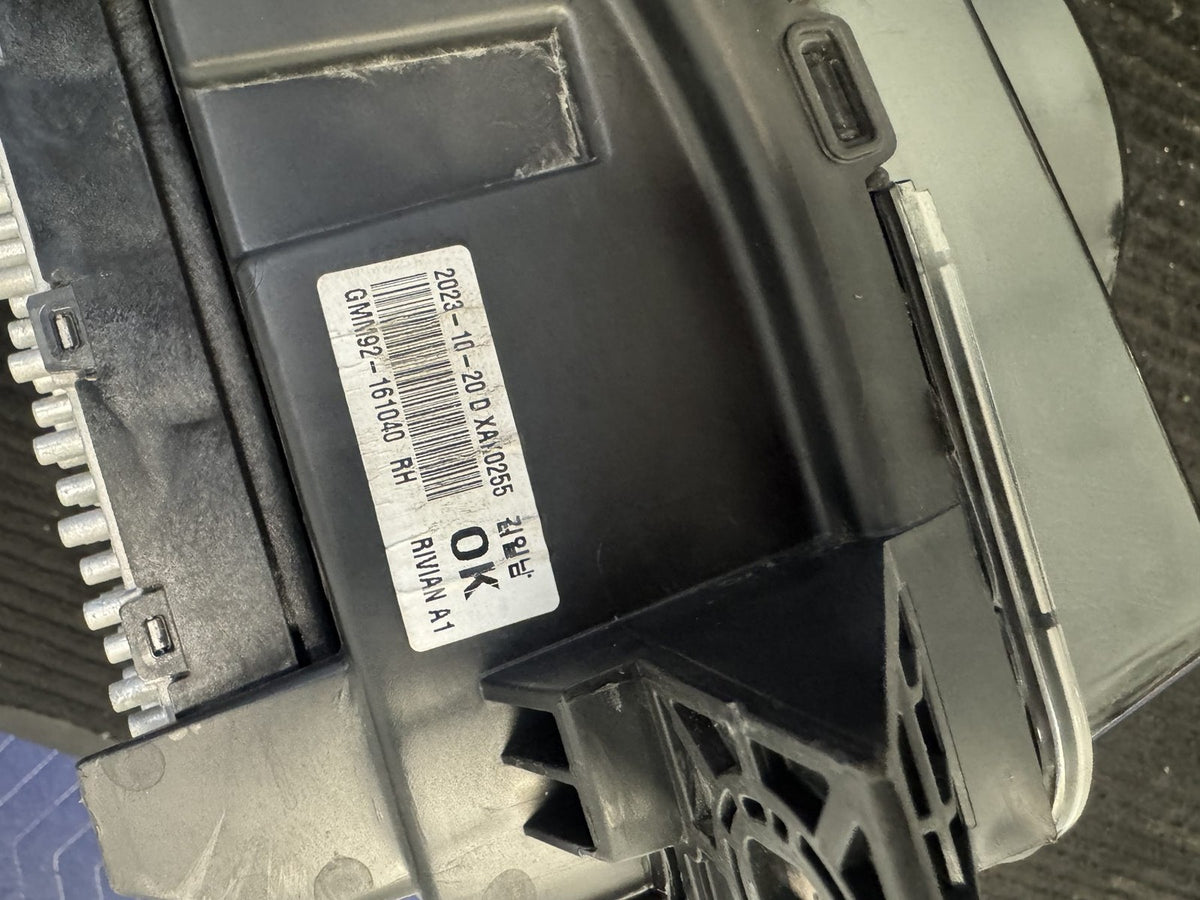 2022-2024 Rivian R1T R1S Right Passenger LED Headlight OEM PT00000464-P - eBay image 7