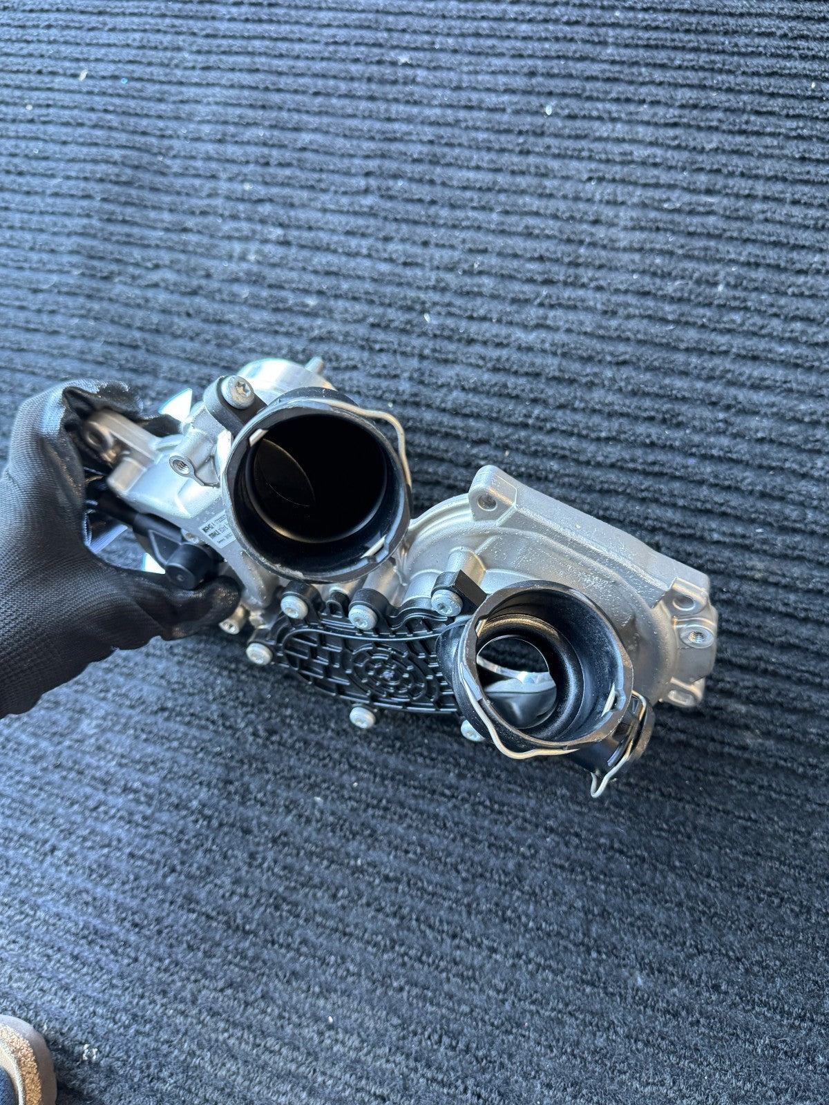 Mercedes AMG GT C63 Thermostat Housing OEM A1772005500 Unused / Packaging May Vary - eBay image 9