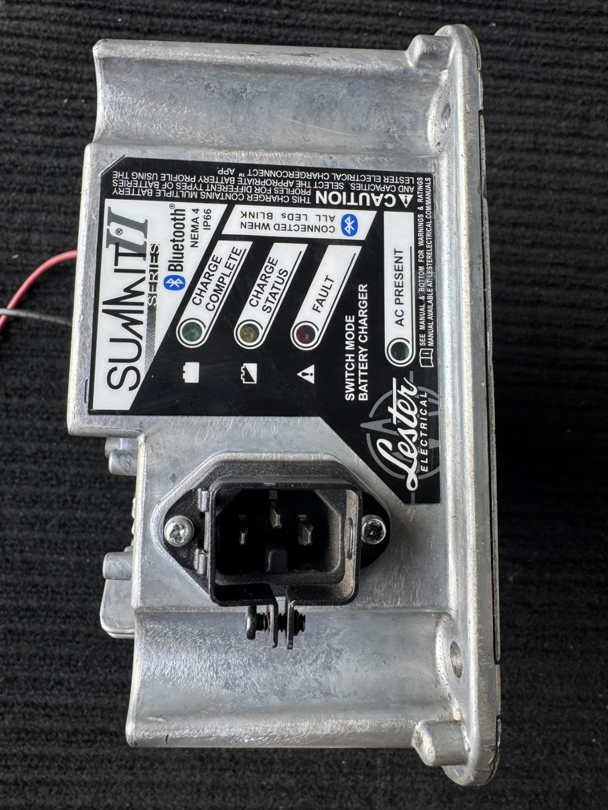 Lester Summit II 3681 36V 48V 650W Industrial Golf Cart Battery Charger OEM - eBay image 4