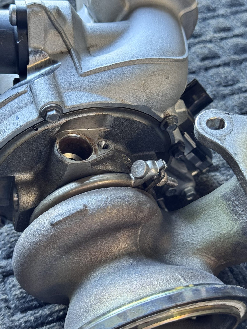 2024 Volkswagen Atlas Cross Sport 2.0L Turbocharger Assembly OEM 06Q145722 - eBay image 8
