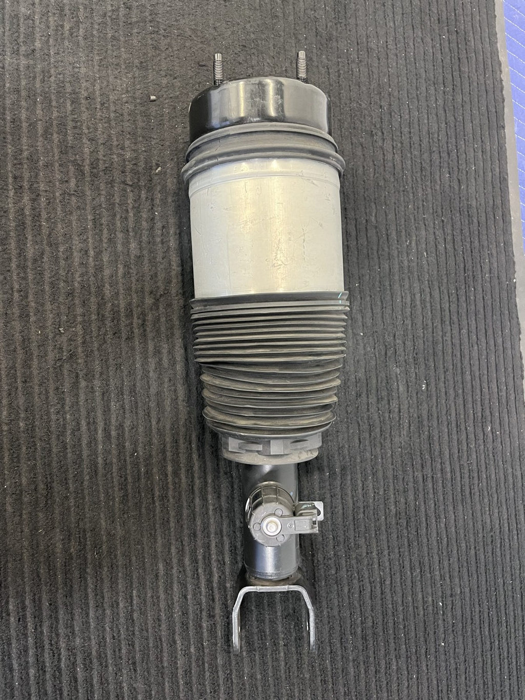 2022-2025 Jeep Wagoneer Grand Wagoneer Front Left Air Strut OEM 68409687AE - eBay image 6