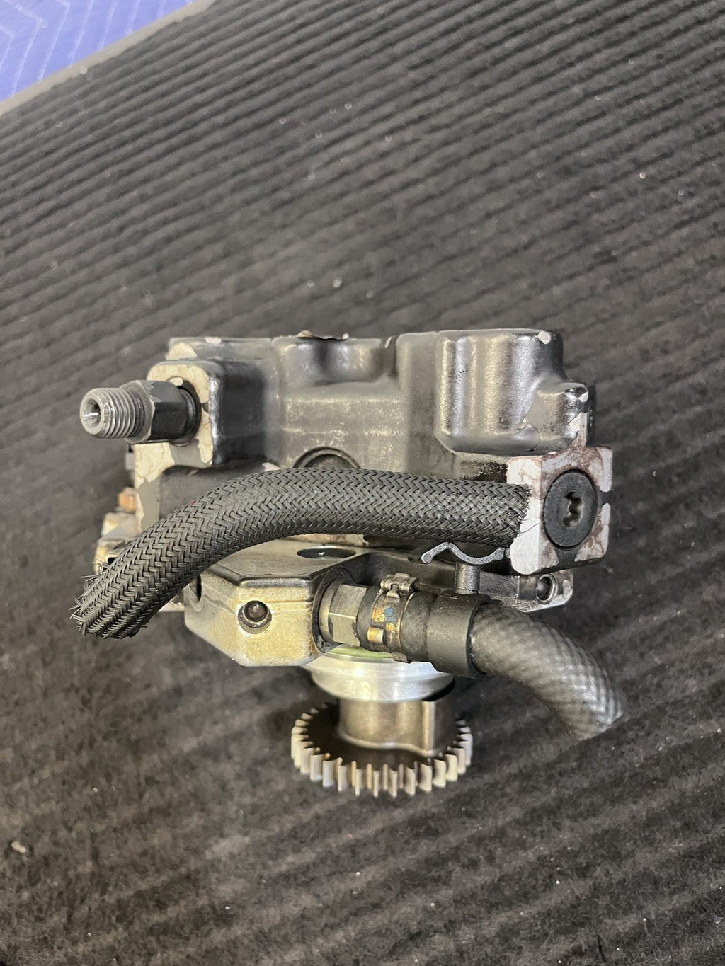 2010-2022 Mercedes-Benz Sprinter OM642 High Pressure Fuel Pump OEM A6420701101 - eBay image 8