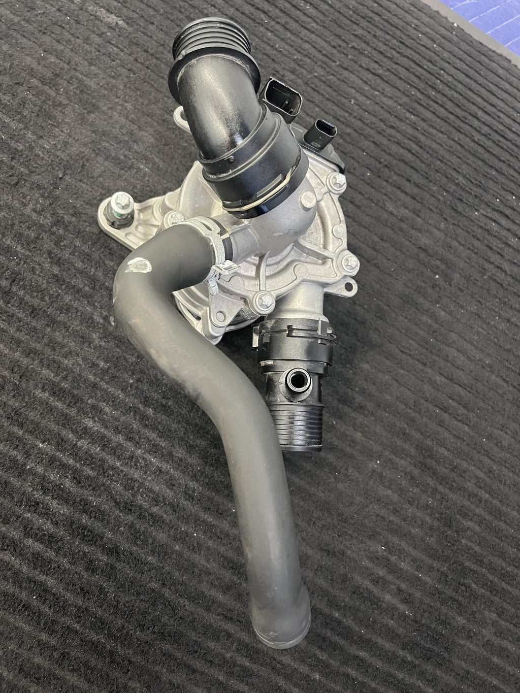 2024-2025 Mercedes-Benz CLA250 GLA250 CLA35 GLA35 GLB35 Water Pump OEM A2602004100 - eBay image 8