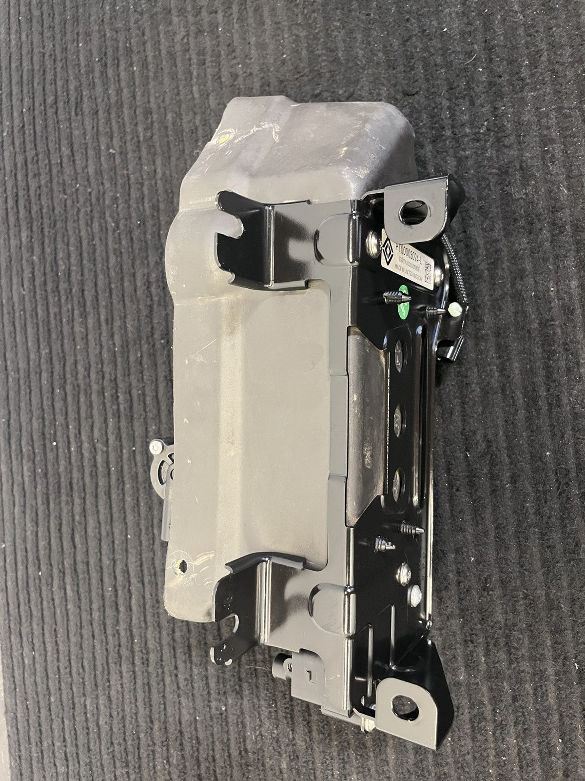 2022-2024 Rivian R1T R1S Air Suspension Pump Valve Block Used OEM PT00003024-L - eBay image 4