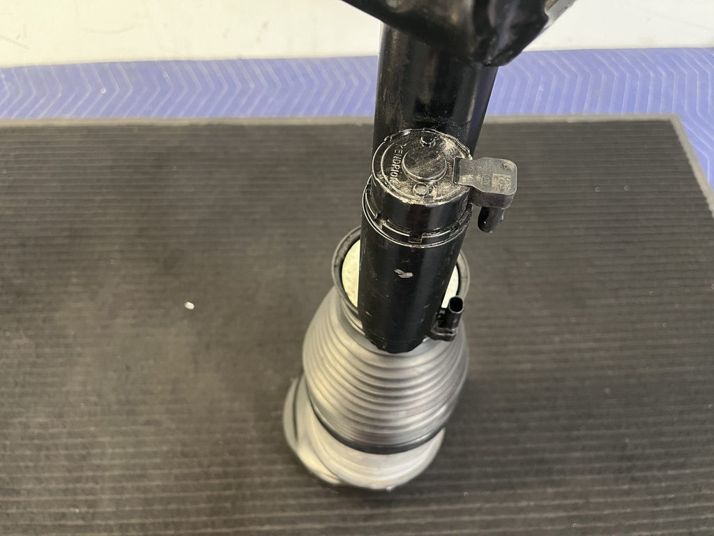 2020-2024 Mercedes-Benz Gle Gls Front Right Air Suspension Strut OEM A1673203213 - eBay image 12