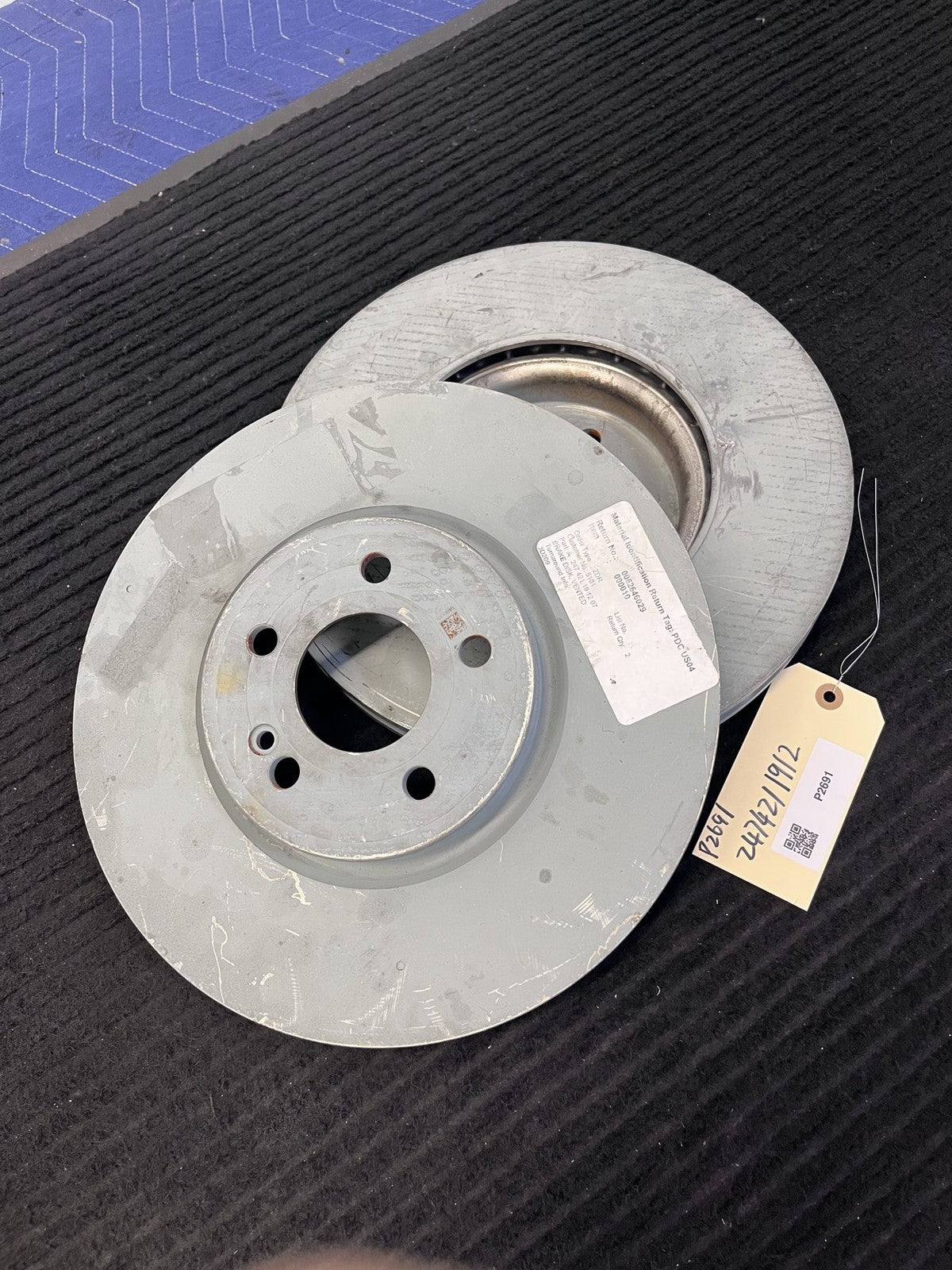 2020-2025 Mercedes-Benz GLA250 GLB250 Front Brake Rotors Pair OEM A2474211912 - eBay image 1