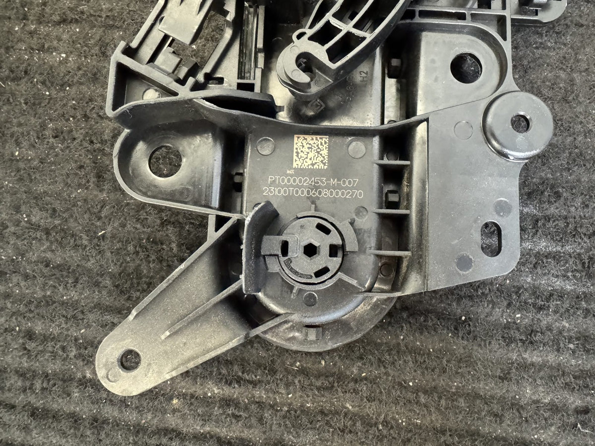 2022-2024 Rivian R1T R1S Front Left Exterior Door Handle OEM PT00002453-M-007 - eBay image 2
