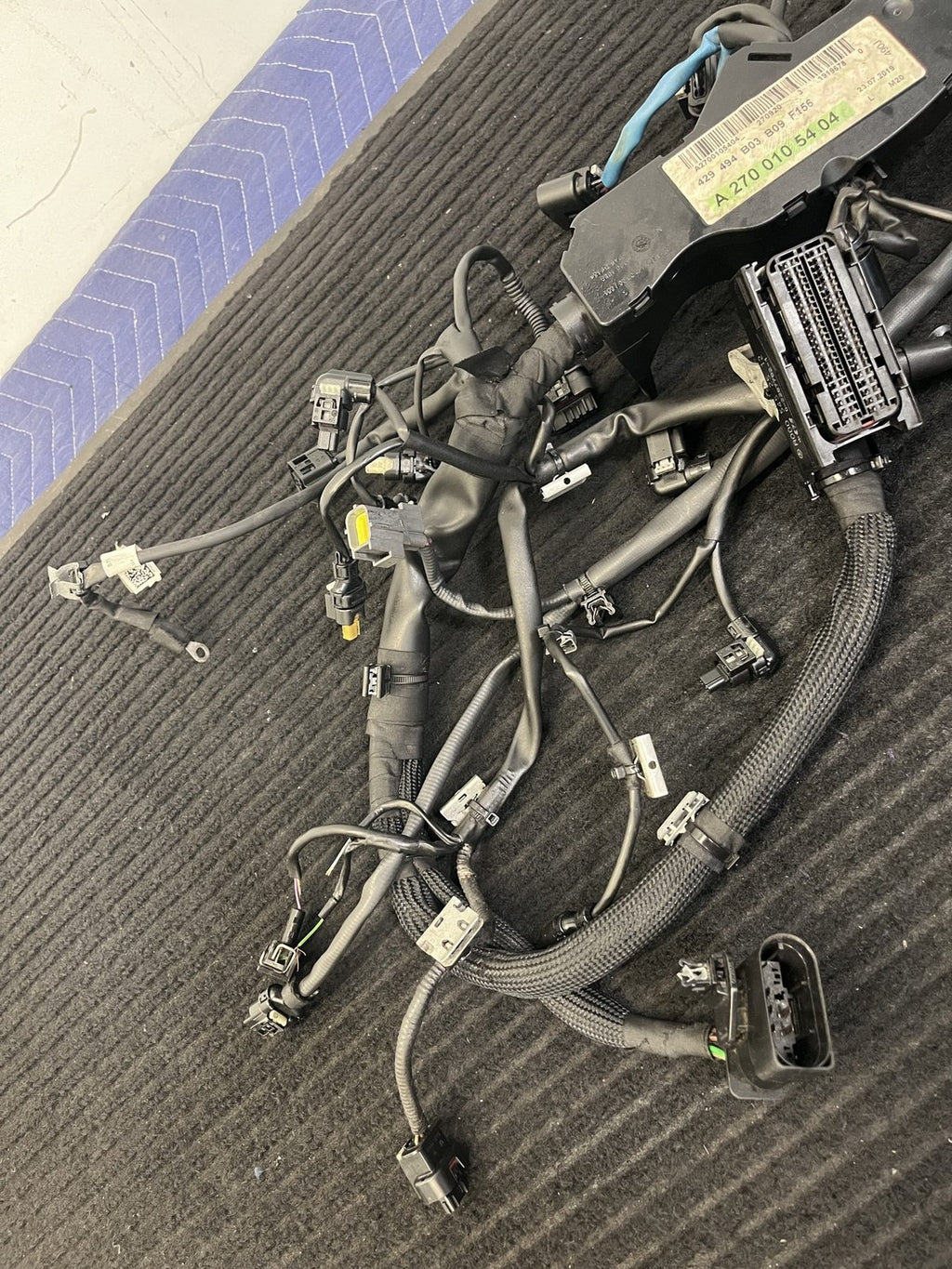 2015-2020 Mercedes-Benz GLA250 CLA250 Engine Wiring Harness OEM A2701500700 - eBay image 4