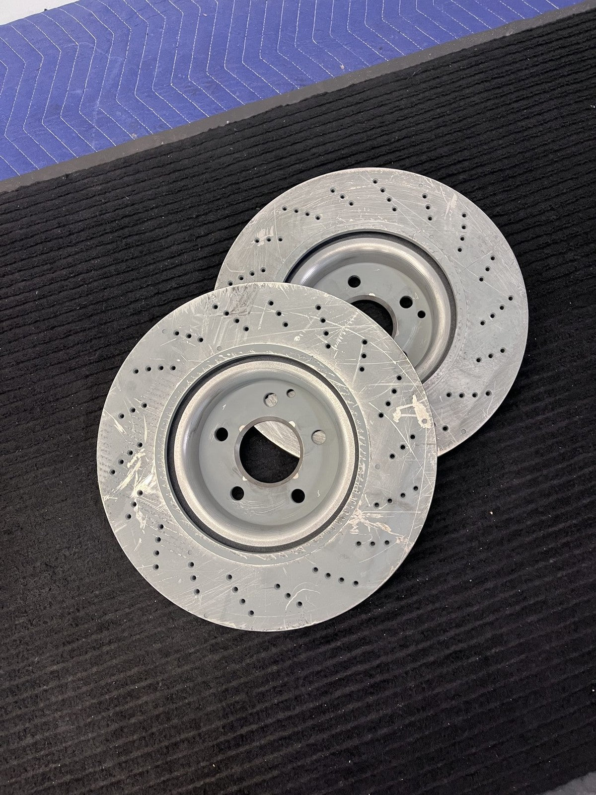 2015-2017 Mercedes-Benz CLS400 C218 Front Drilled Brake Rotors Pair OEM A2184210412 - eBay image 3