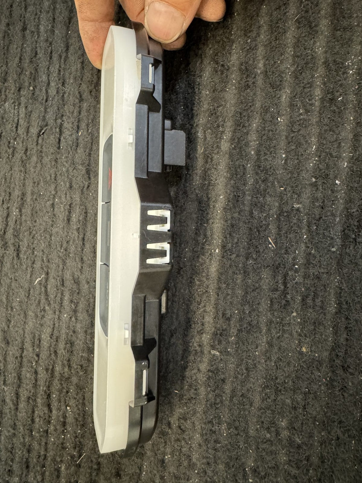 2025-2026 Rivian R1T R1S Overhead Dome Light Sos Hazard OEM PT00740250-D-001 - eBay image 6