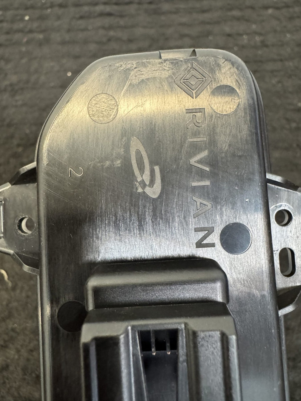 2025-2026 Rivian R1T R1S Overhead Dome Light Sos Hazard OEM PT00740250-D-001 - eBay image 3